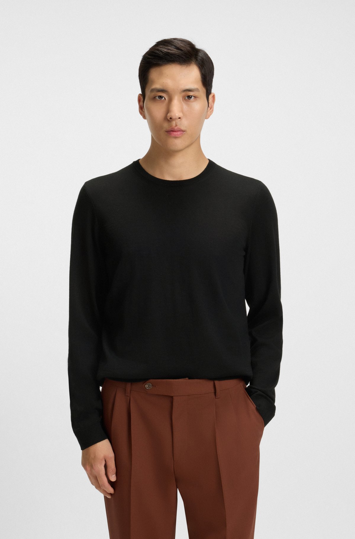 Slim-fit sweater in virgin wool with crew neckline Grey
